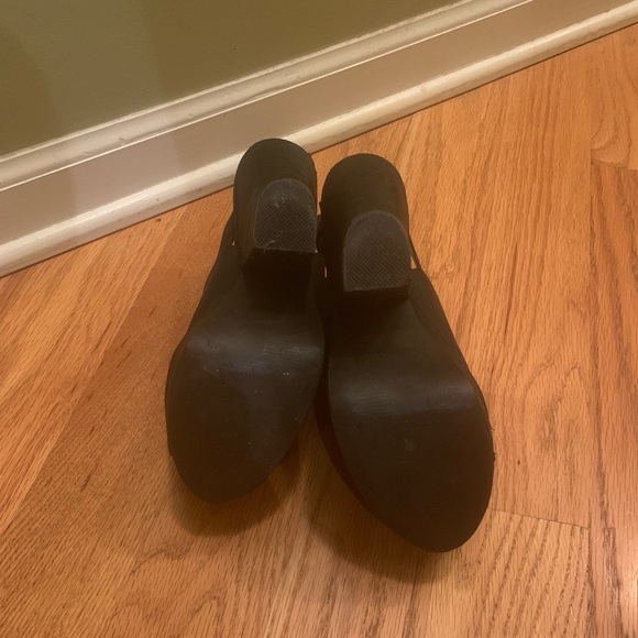 Steve Madden Wedge Heels - Picture 3 of 3